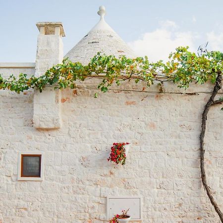 Trulli Borgo Lamie Villa โลโกโรตอนโด ภายนอก รูปภาพ