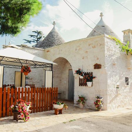 Trulli Borgo Lamie Villa โลโกโรตอนโด ภายนอก รูปภาพ
