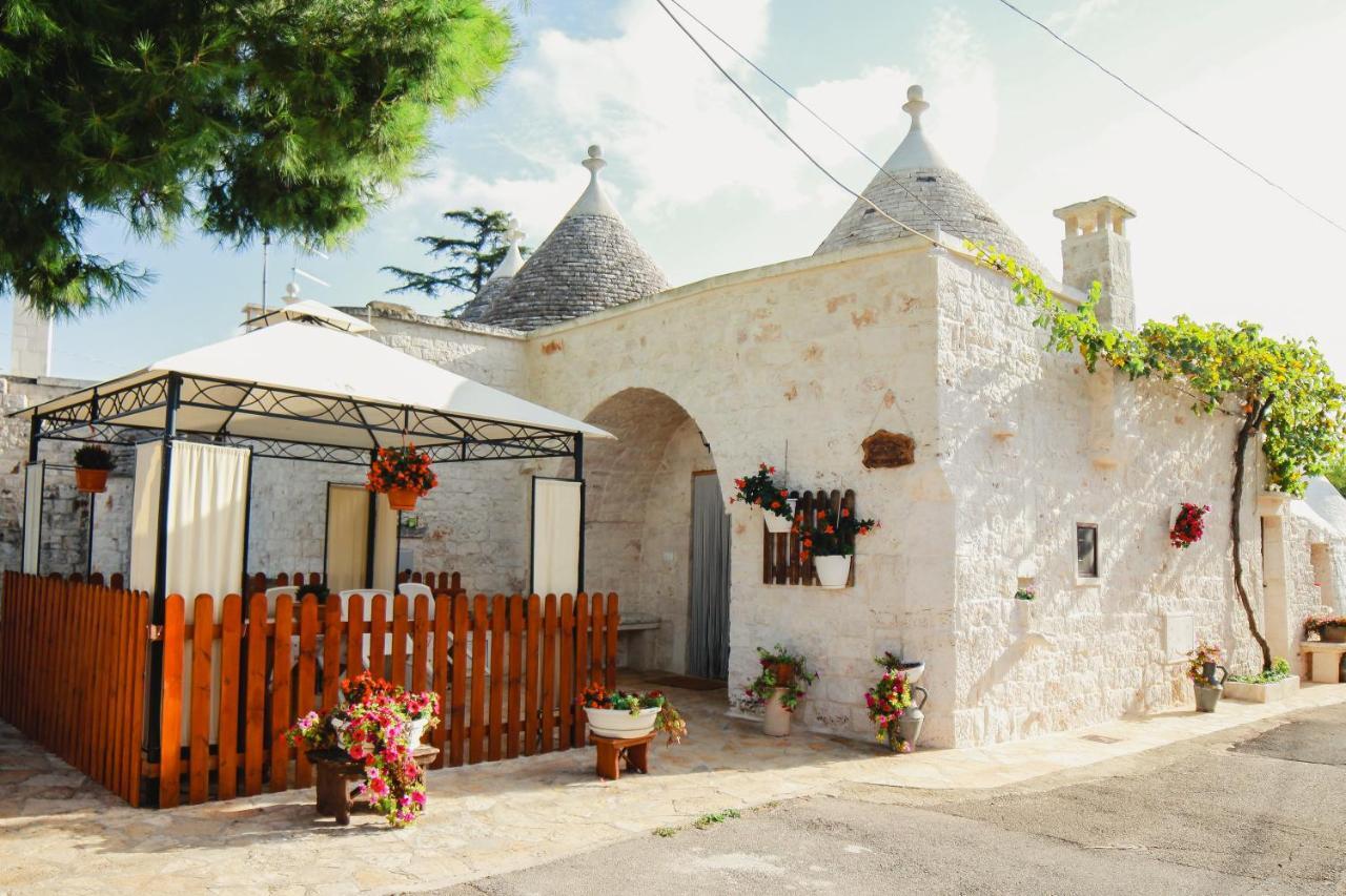 Trulli Borgo Lamie Villa โลโกโรตอนโด ภายนอก รูปภาพ
